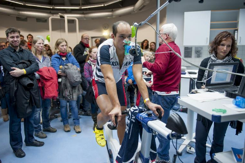 M.Sc. Sporttechnologie an der Universität Bayreuth studieren.